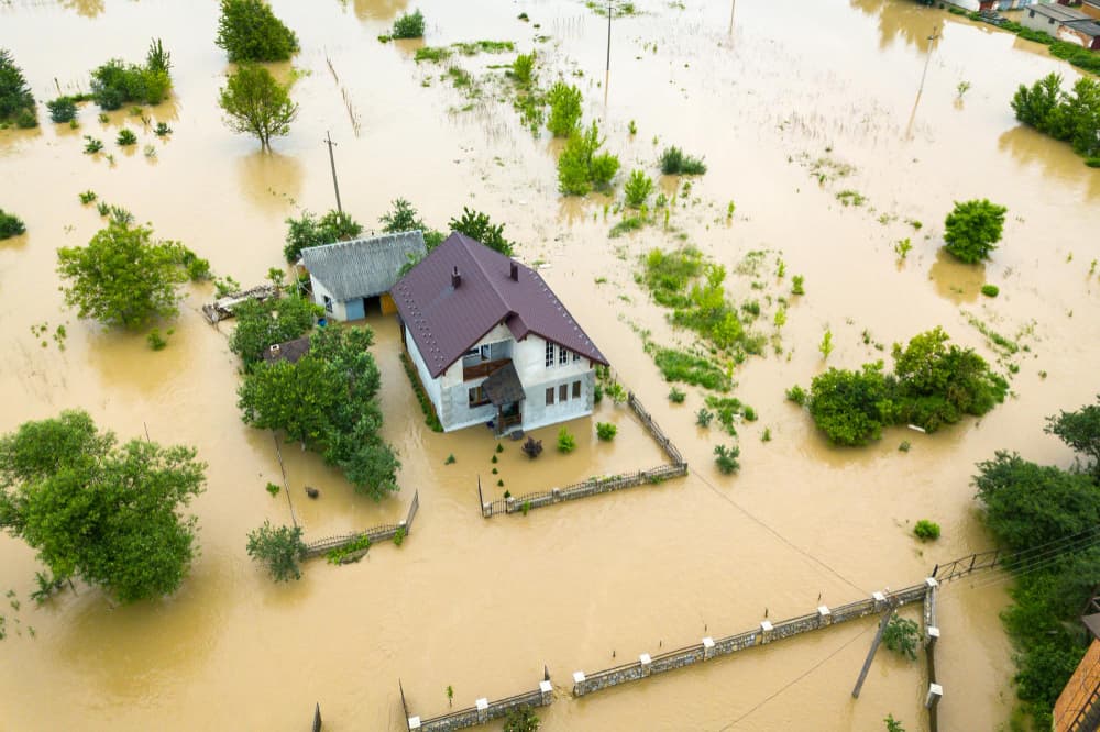 Inundación por efecto del cambio climático en América Latina