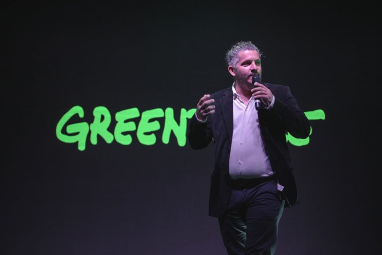 Diego Salas en una fotografía de Greenpeace